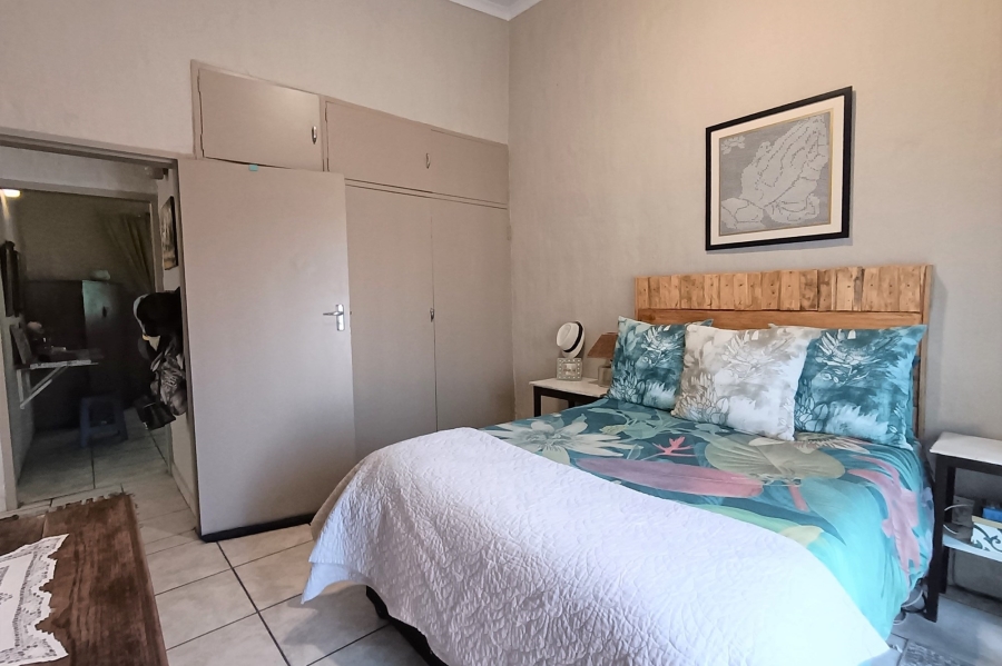 2 Bedroom Property for Sale in Meerhof North West